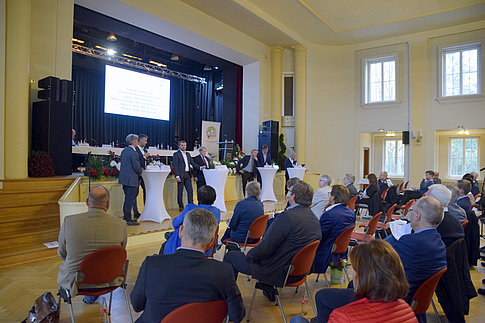 Moderierte Diskussion mit Vertretern der Fraktionen des Landtages Brandenburg